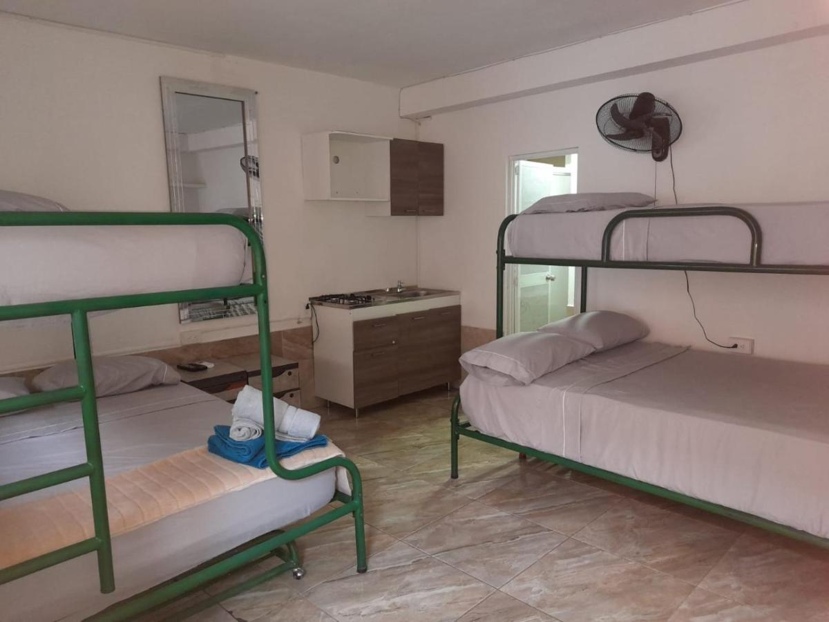 Alborada Hostel B&B 圣玛尔塔 外观 照片