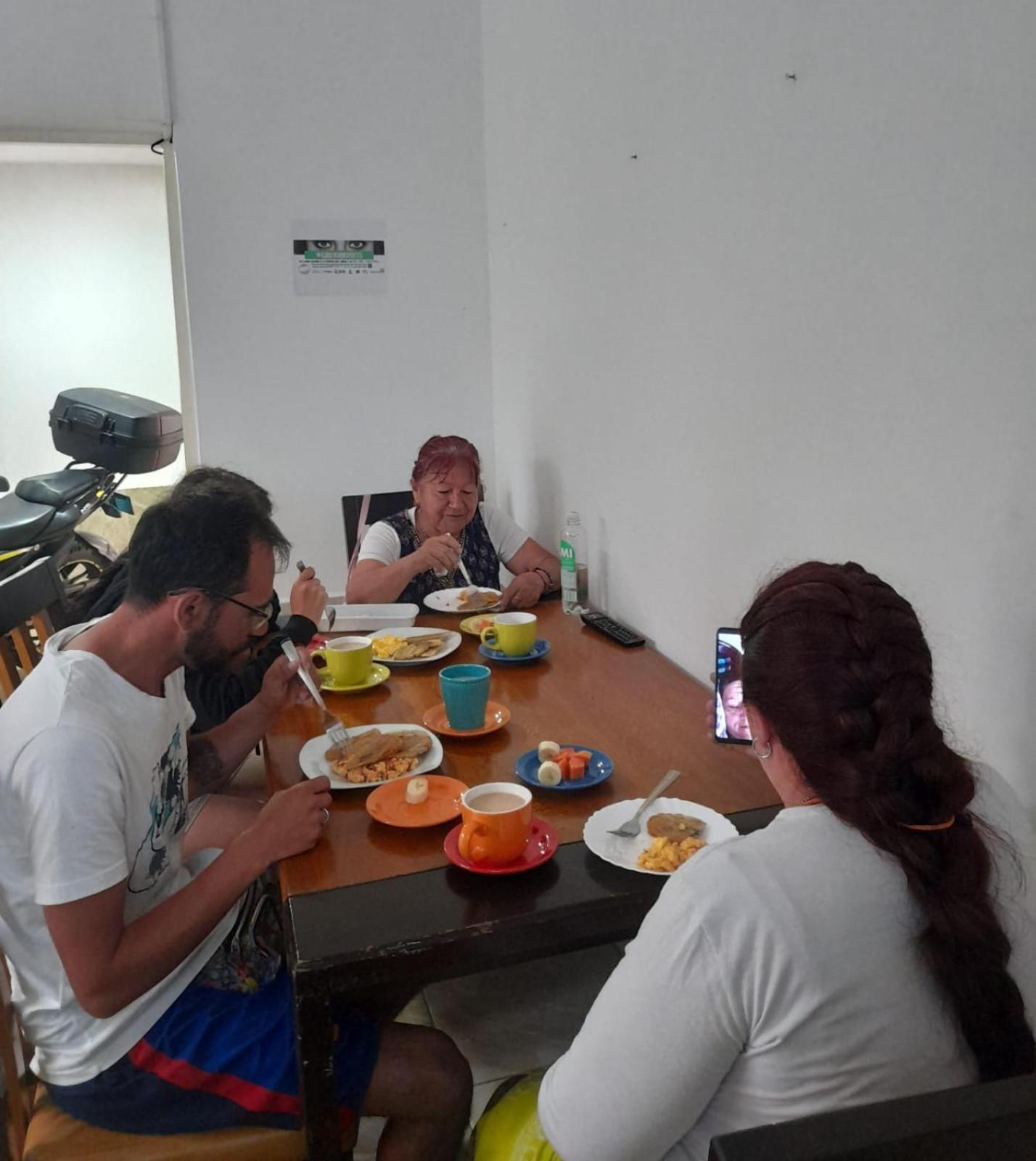 Alborada Hostel B&B 圣玛尔塔 外观 照片
